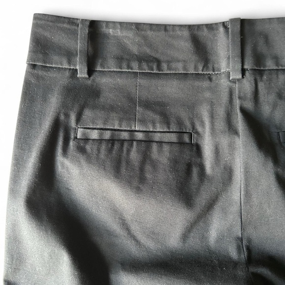 Ann Taylor The Boardwalk Shorts | Black Curvy Fit | Size 6 ๐ค - Picture 5 of 5
